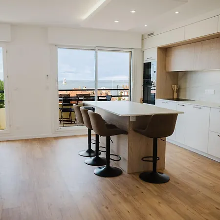 Antares - Hyper-centre, Vue Bassin, 108 M2, 3 Chambres, Clim, Parking, A 100 M Apartment *